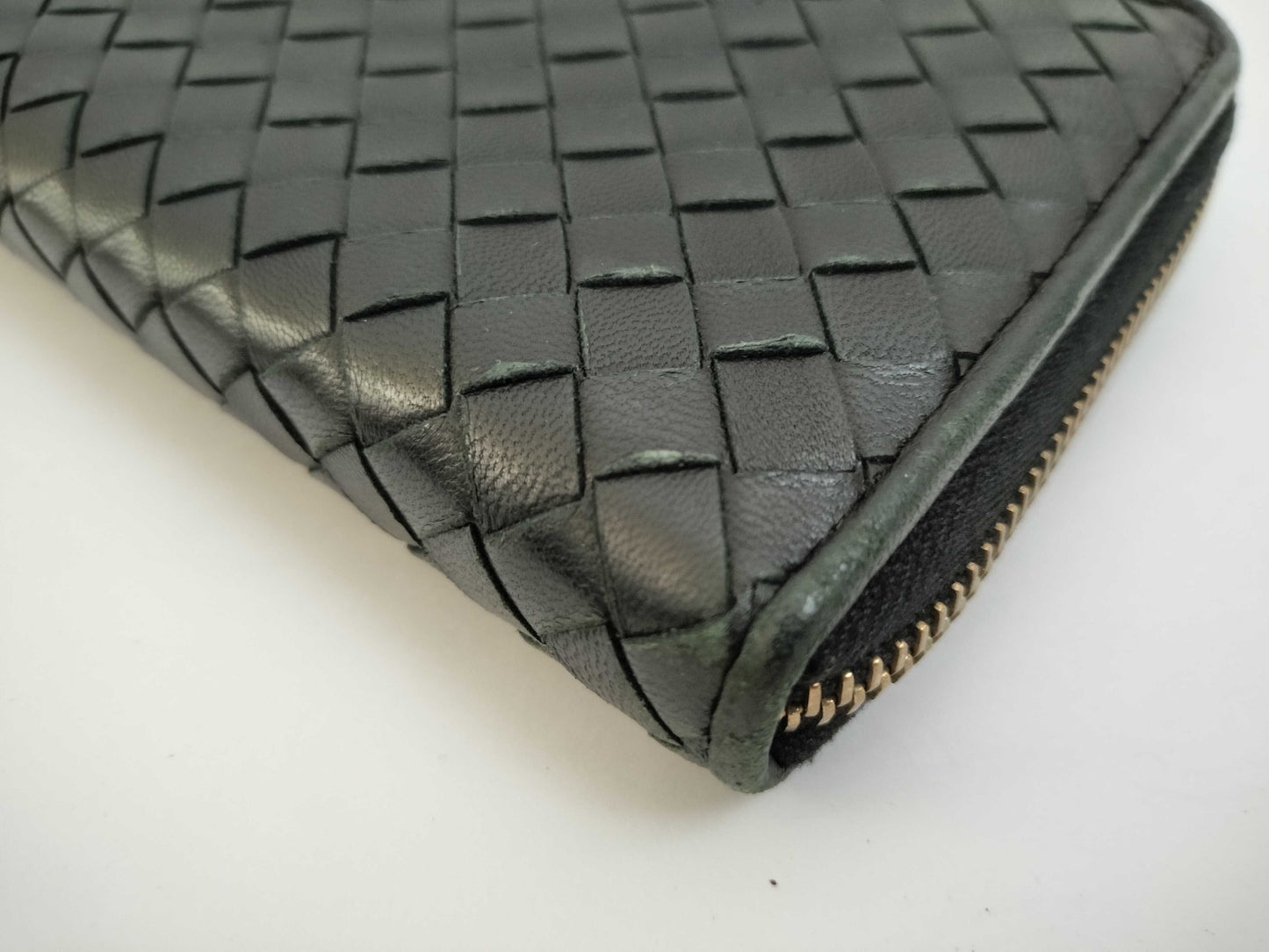 BOTTEGA VENETA Intrecciato Leather Long Wallet with Zip-Around Design, Black, 114076 V0013 1000