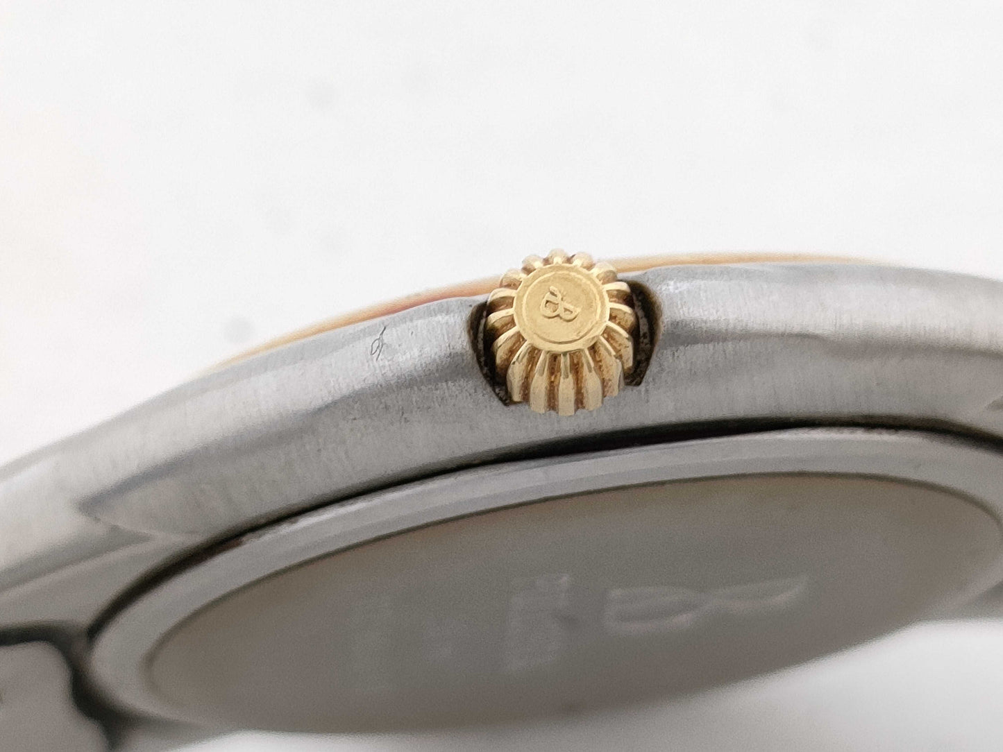 Bertolucci Model Number 113.8050.49 Serial Number 51513 GP/SS/Leather/QZ White Dial Non-Working/No Operational Guarantee Men's Watch