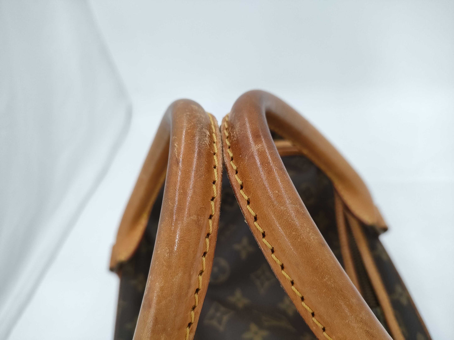LOUIS VUITTON Monogram LV Monogram Sac Chasseur 40 M41924 Bag with Unknown Serial Number