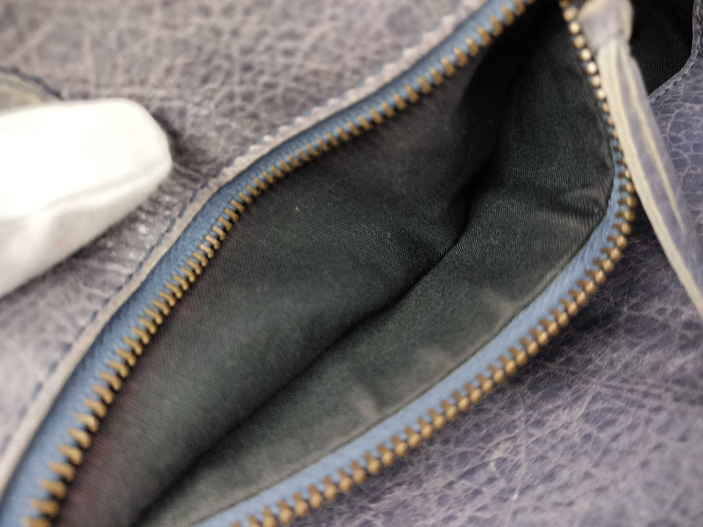 BALENCIAGA Leather Handbag 228750・4145 K・1669 Purple Handbag