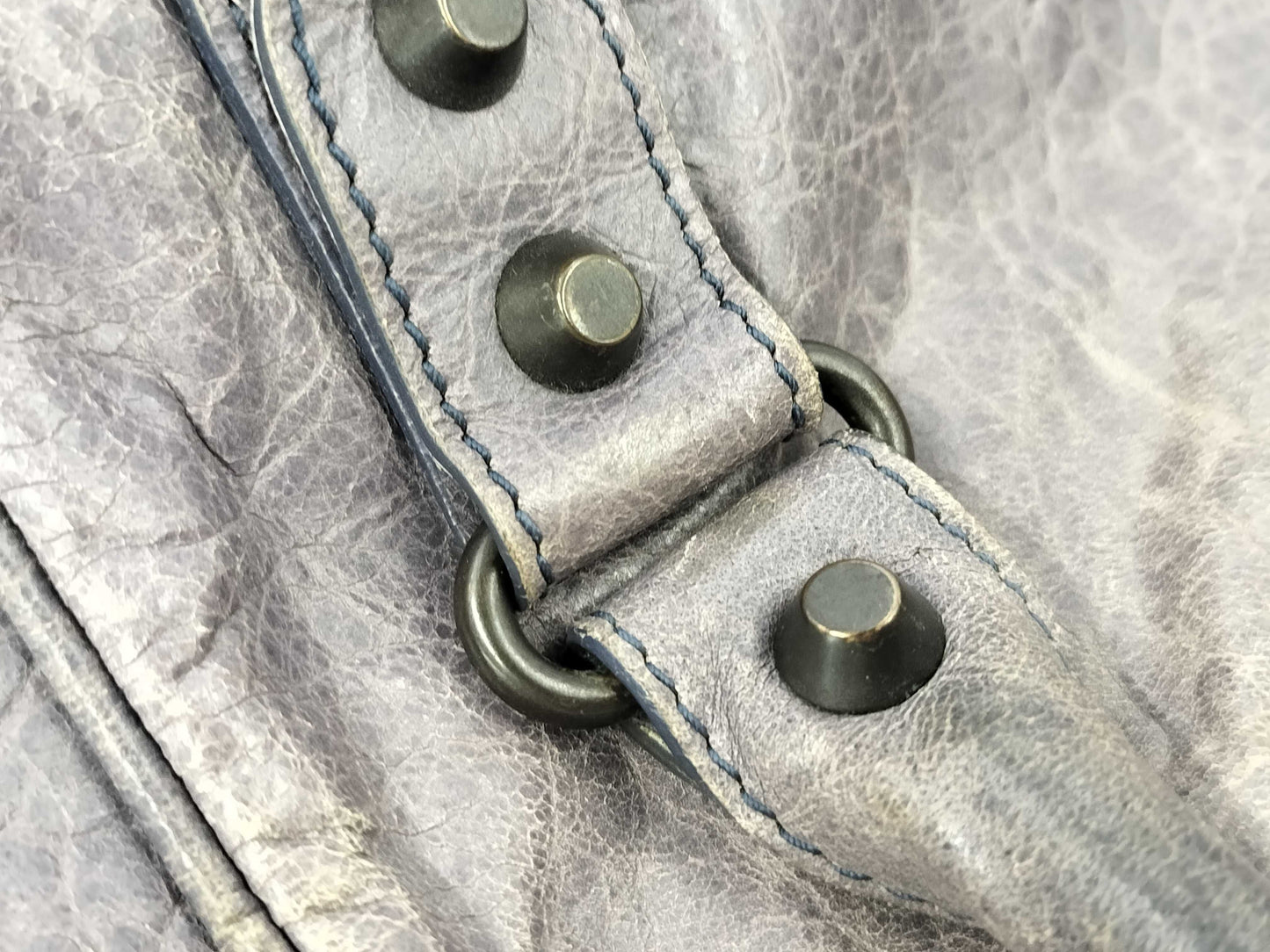 BALENCIAGA Leather Handbag 228750・4145 K・1669 Purple Handbag