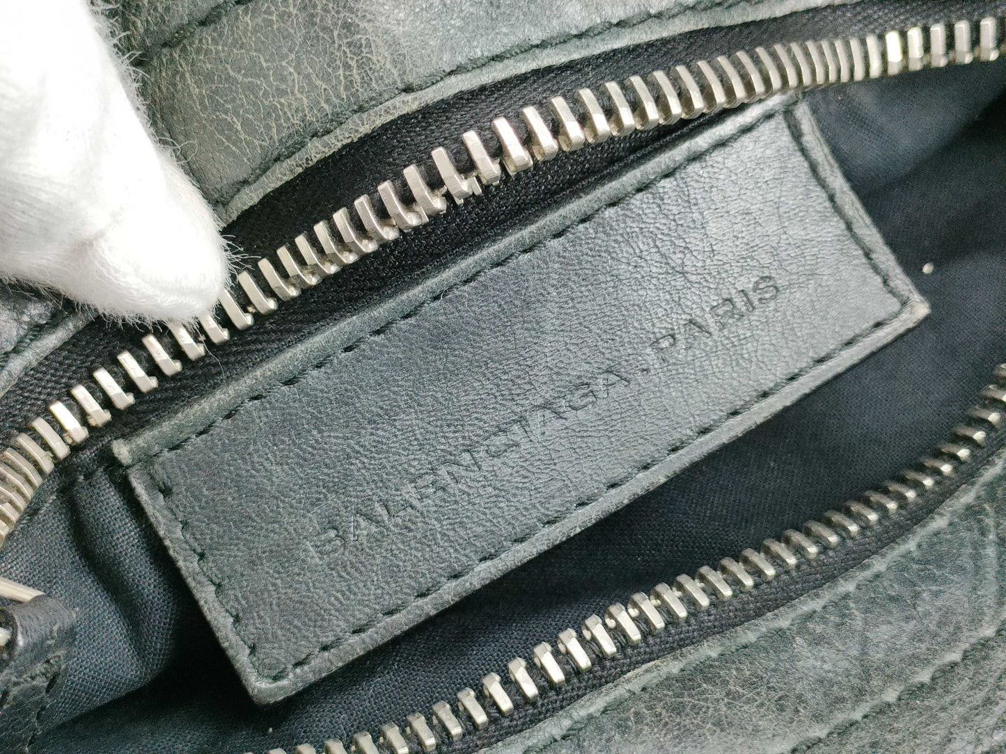 BALENCIAGA The Giant City Balenciaga Giant City Handbag