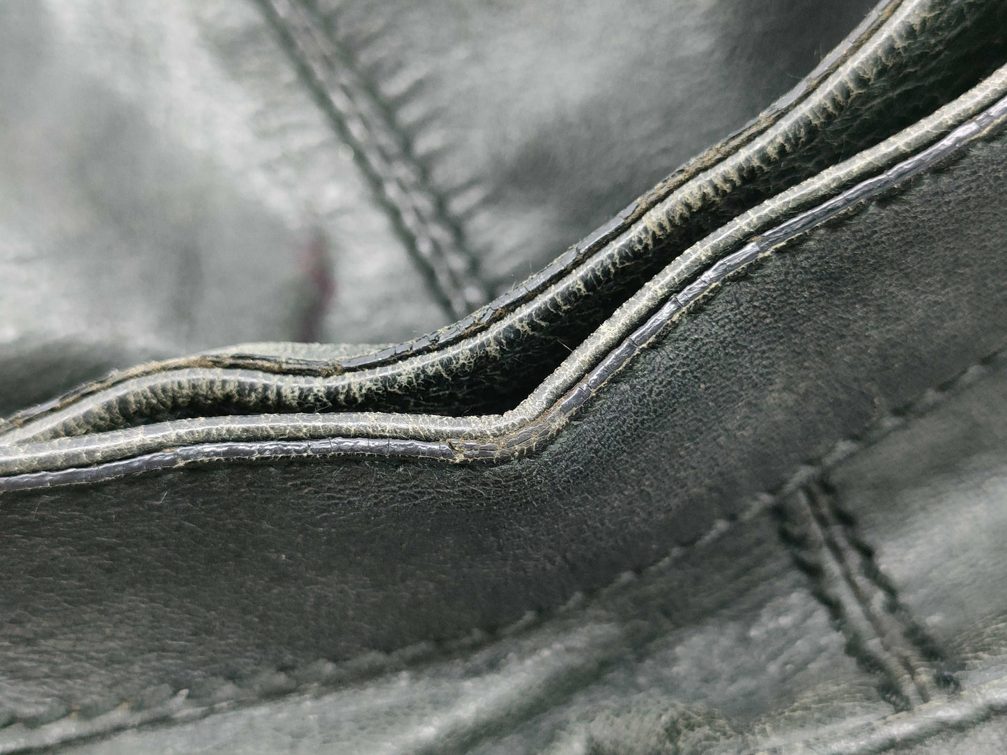 BALENCIAGA The Giant City Balenciaga Giant City Handbag