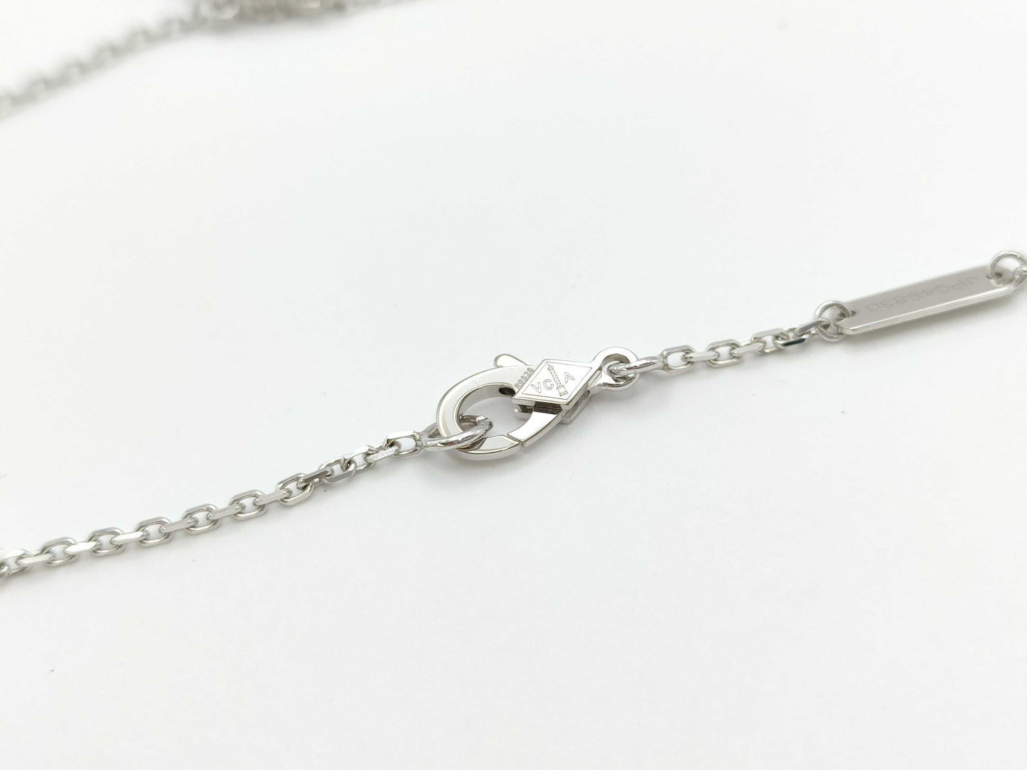 Vintage Alhambra Guilloche Necklace in WG AU750, 6.8g
