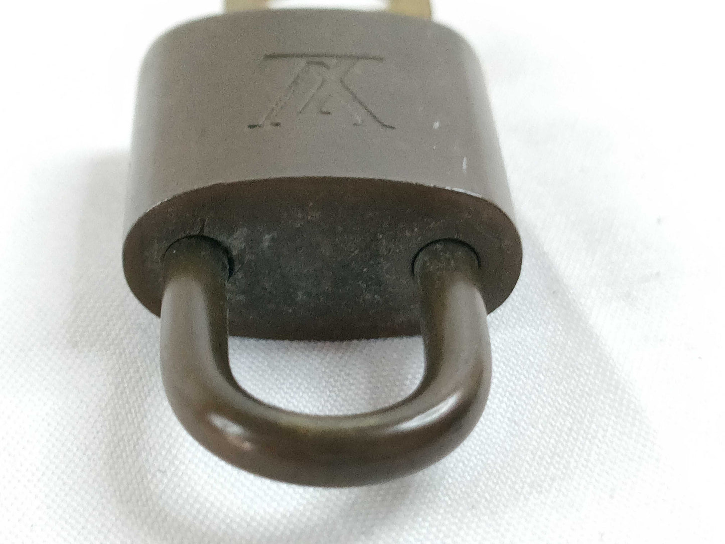 LOUIS VUITTON Cadena Padlock 10-Piece Set Other Accessories