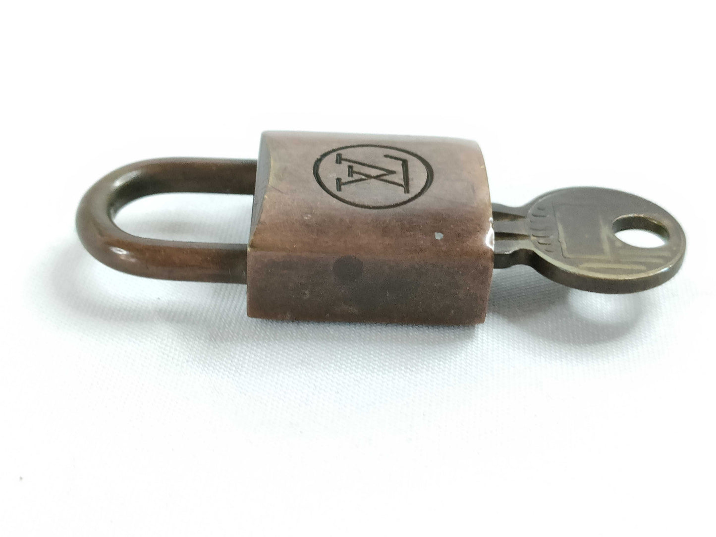 LOUIS VUITTON Cadena Padlock 10-Piece Set Other Accessories