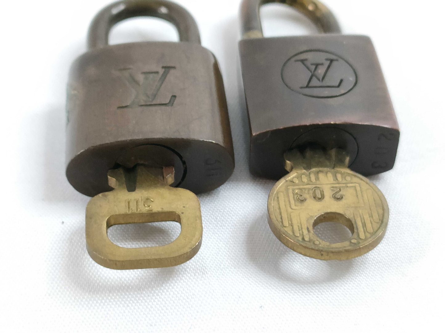 LOUIS VUITTON Cadena Padlock 10-Piece Set Other Accessories