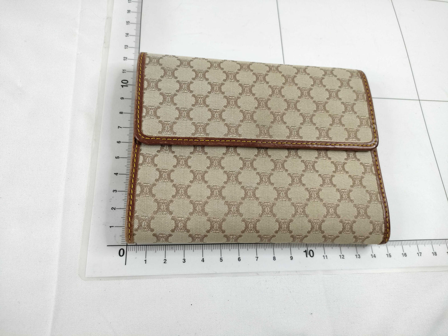 CELINE / 4 wallets / Current condition