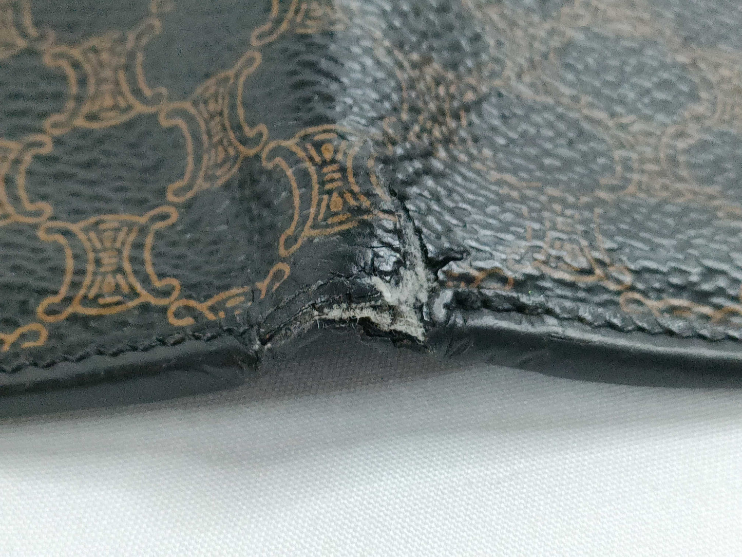 CELINE / 4 wallets / Current condition