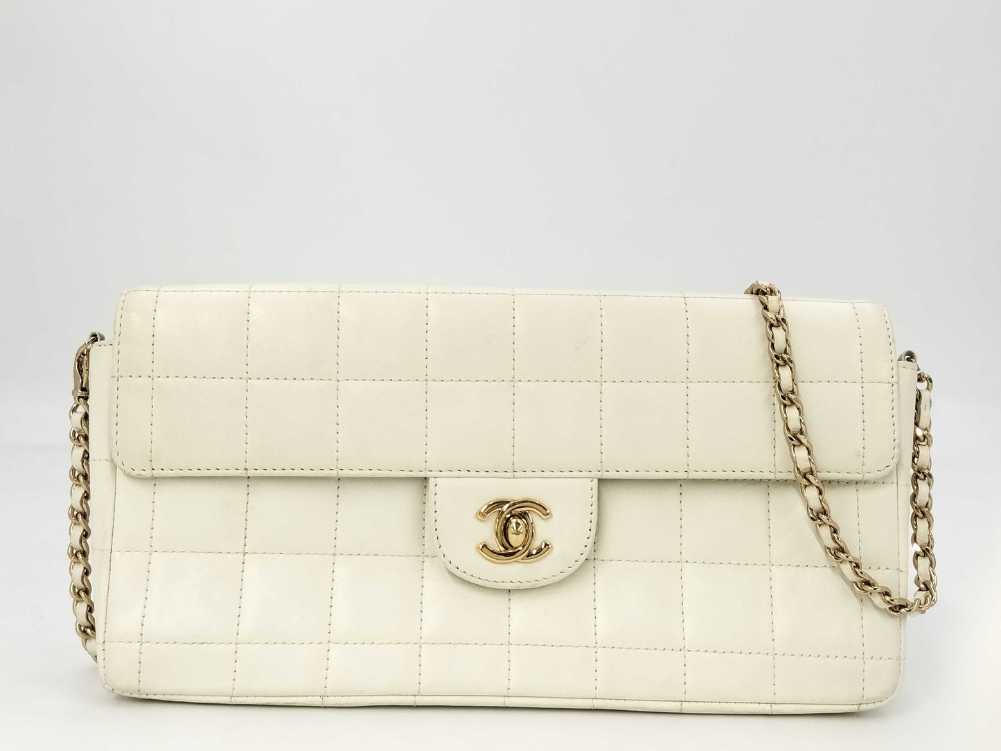 CHANEL Chocobar East West Lambskin Chain Shoulder Bag, White, No. 7