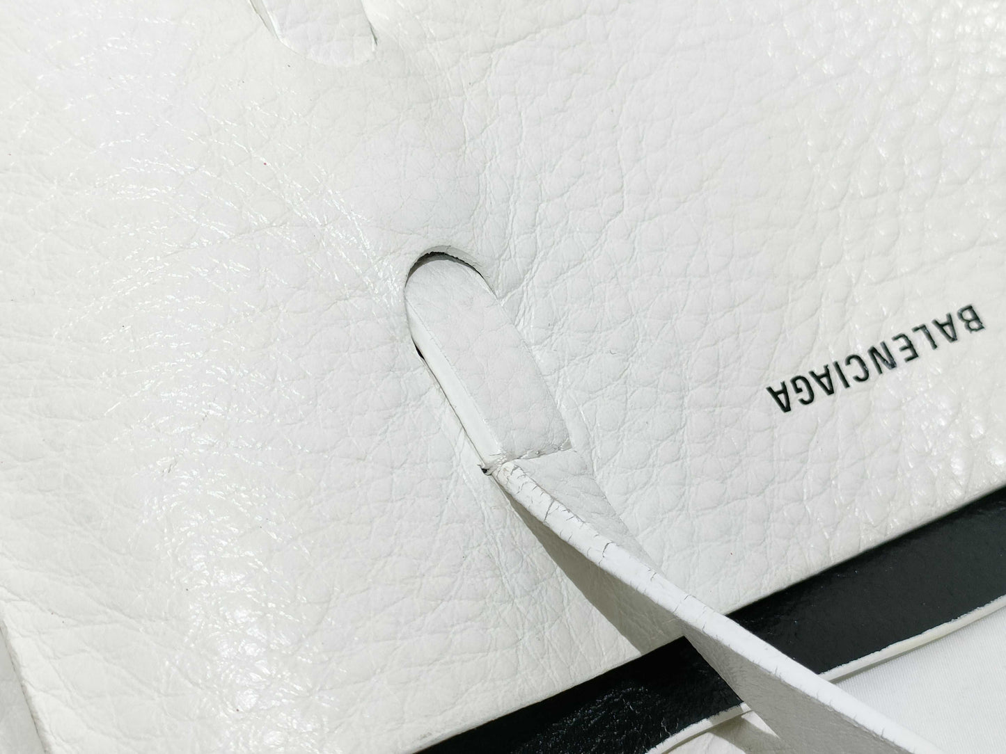 BALENCIAGA Everyday Tote, Leather, White, 2-Way, 489813 Tote Bag
