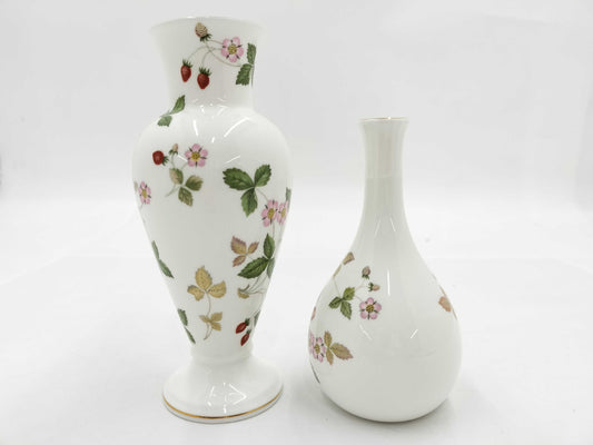 Wedgwood 2-Piece Vase Set