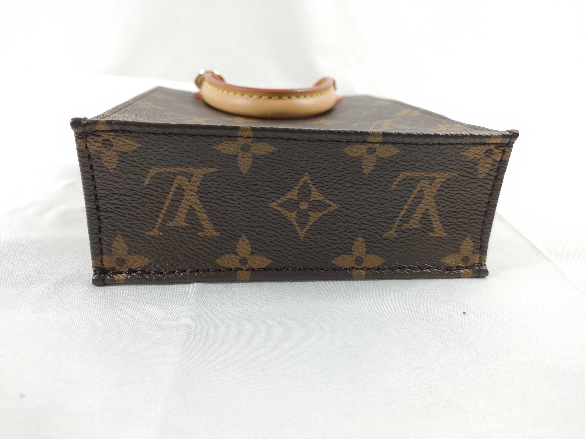 LOUIS VUITTON Monogram LV Petite Sac Plat M81295 RFID Enabled Handbag