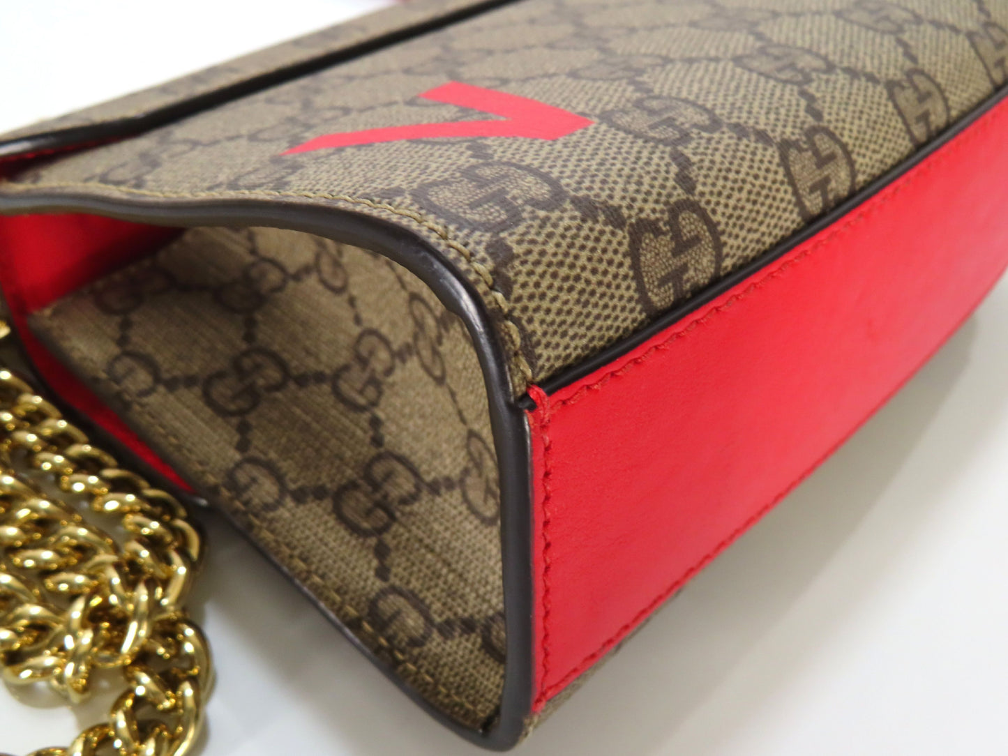 GUCCI Padlock LOVE Chain Shoulder Bag