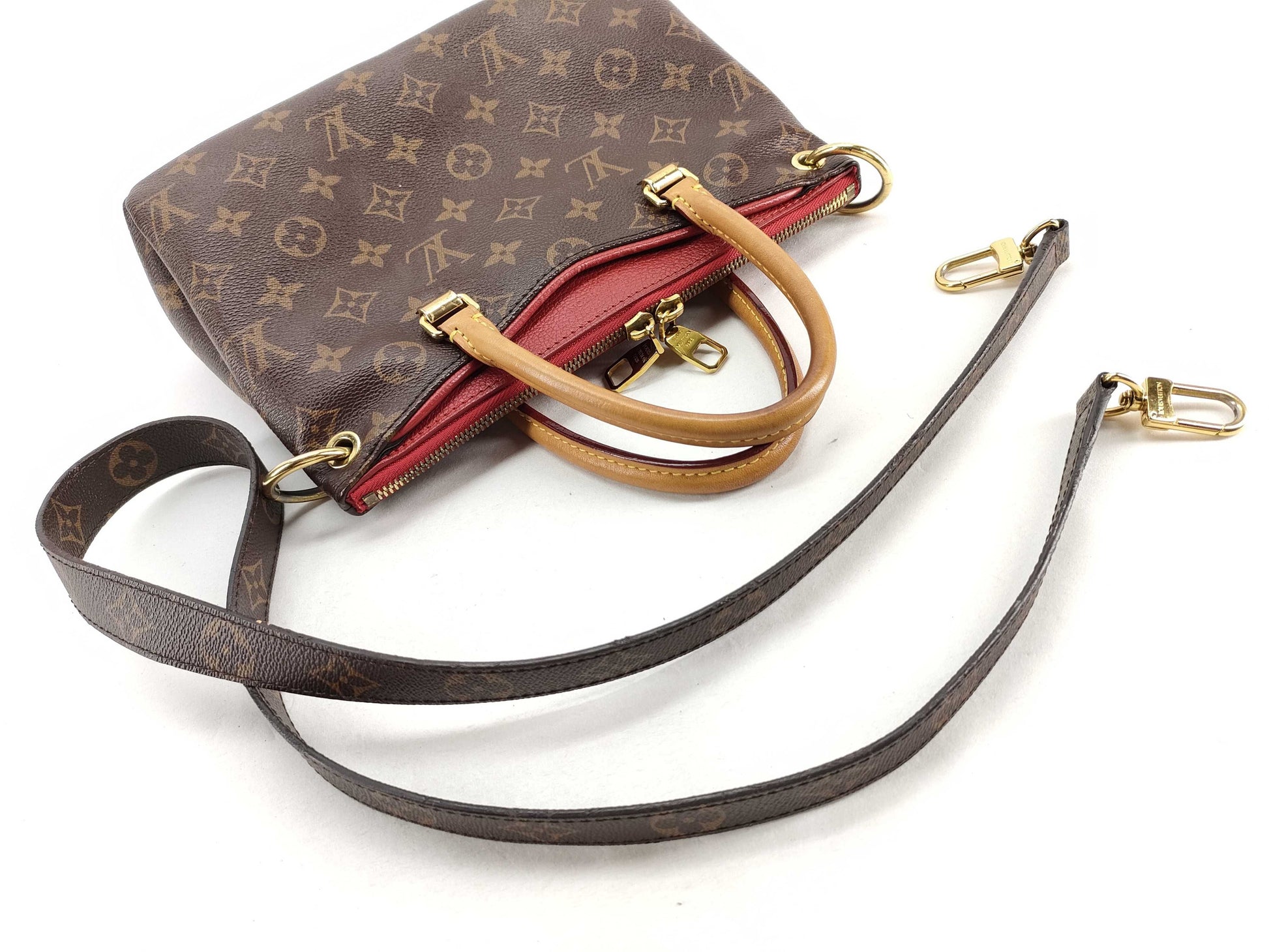 LOUIS VUITTON Monogram Louis Vuitton Monogram Shoulder Bag Handbag