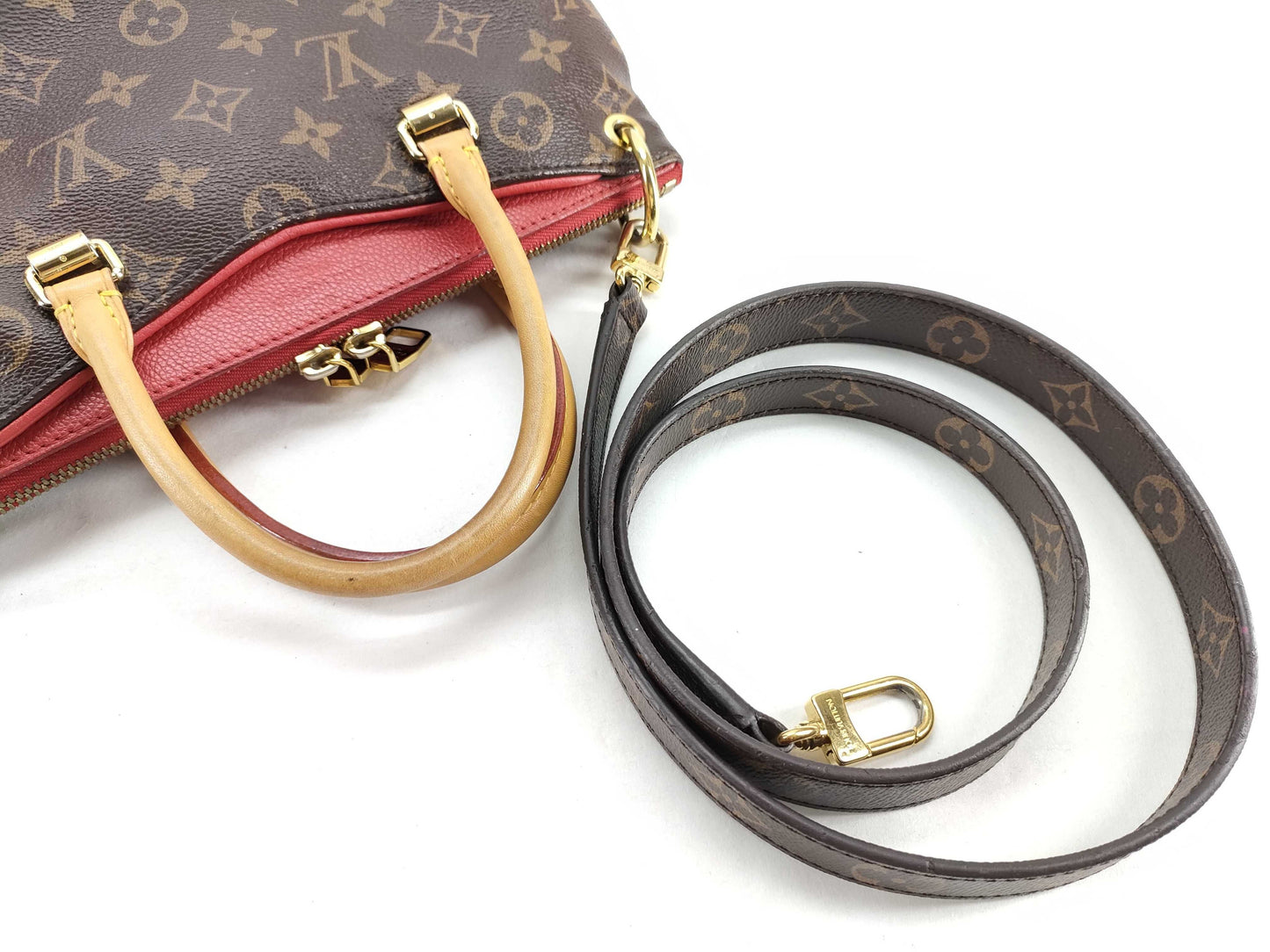 LOUIS VUITTON Monogram Louis Vuitton Monogram Shoulder Bag Handbag