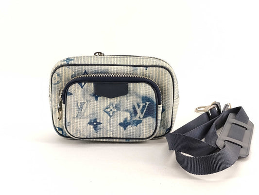 LOUIS VUITTON Camera Bag Pouch