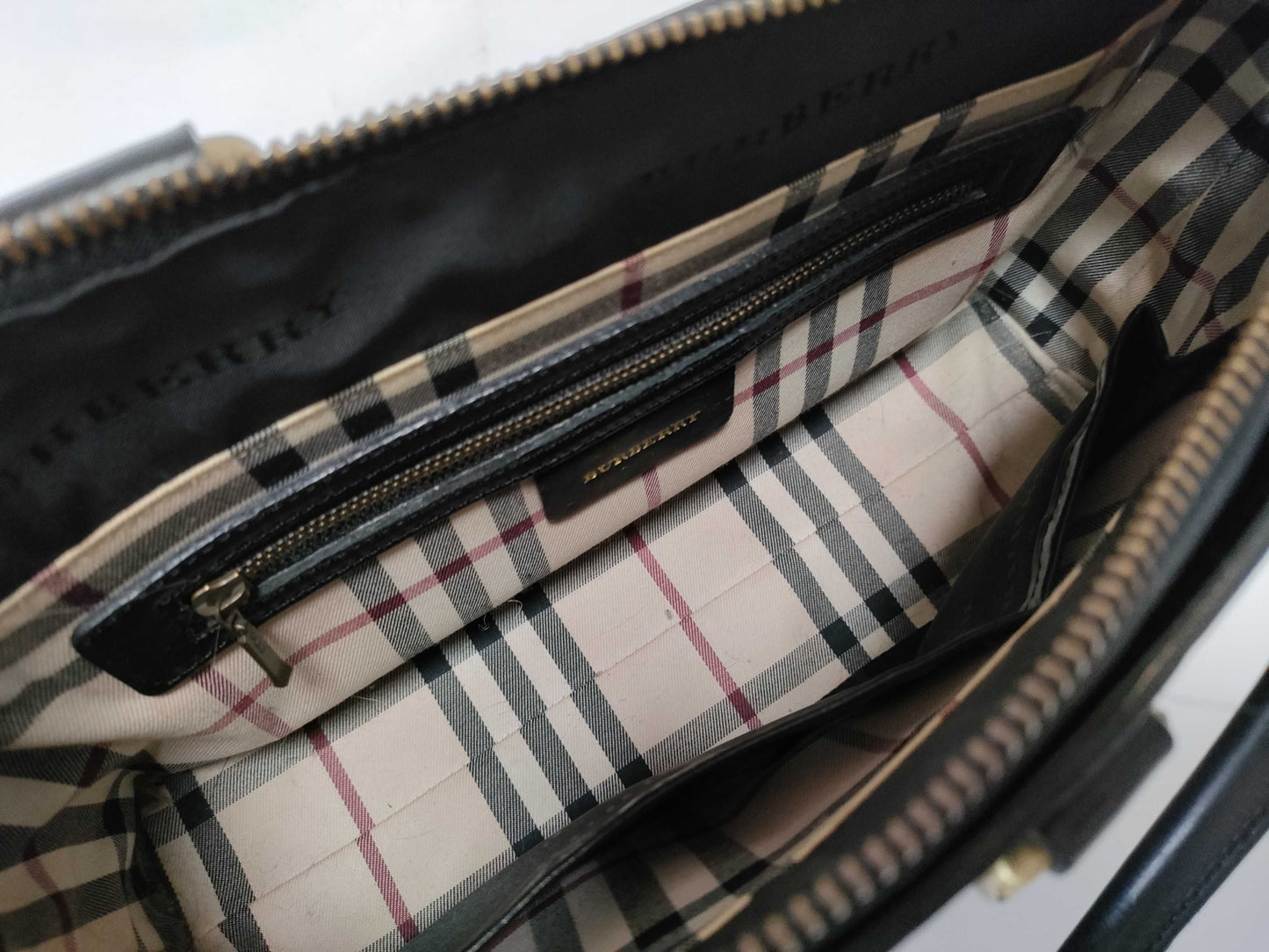 BURBERRY Black Leather Handbag Z6129 Handbag