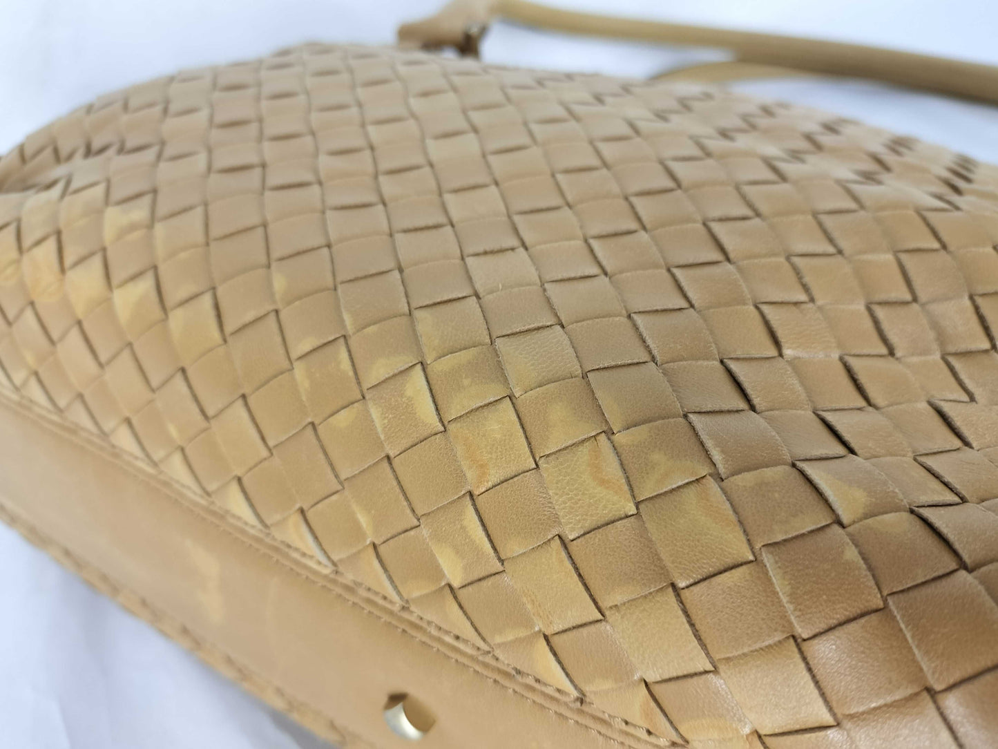 BOTTEGA VENETA Intrecciato Bottega Leather Intrecciato Handbag