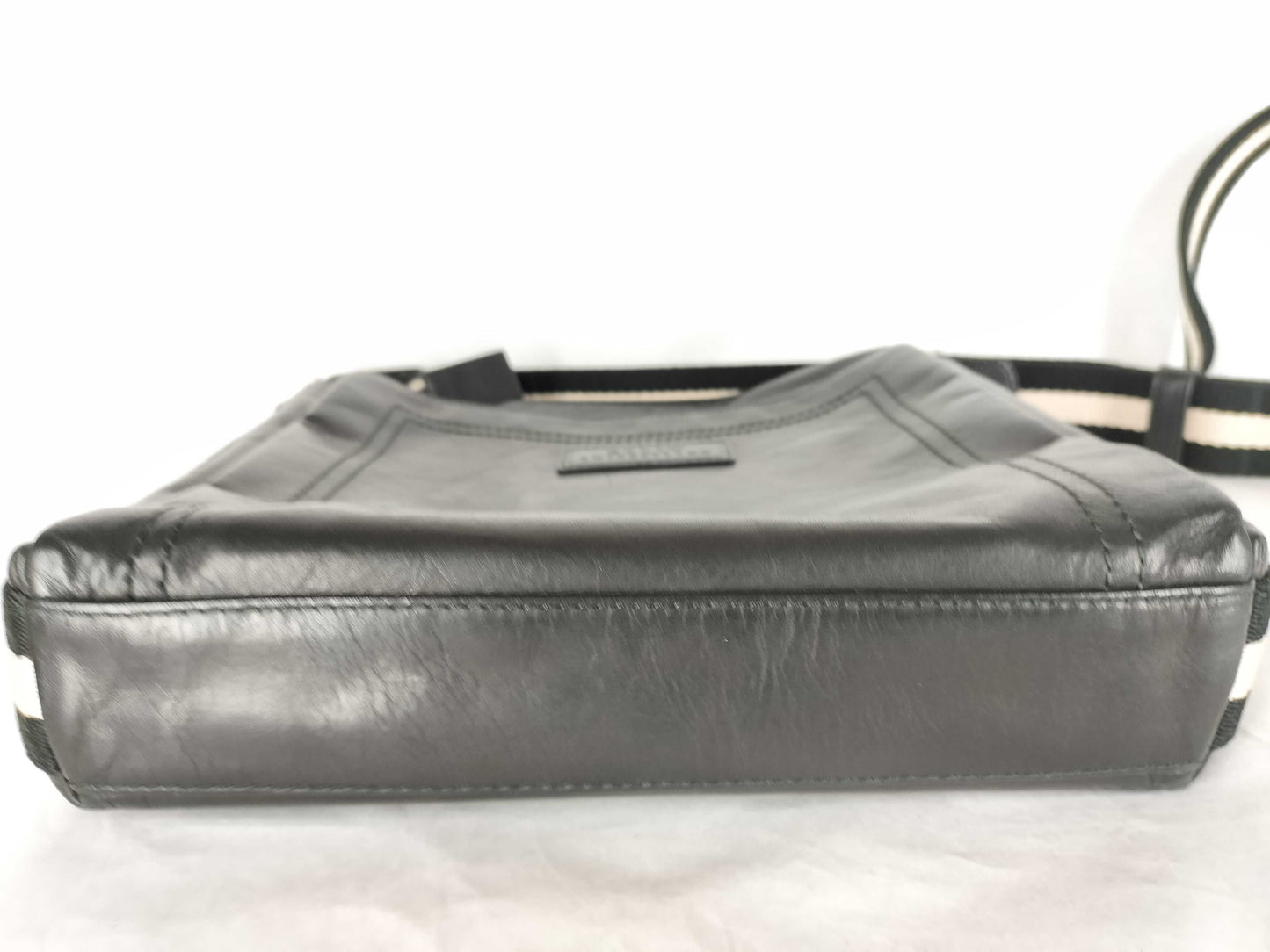 BALLY Leather Trainspotting Shoulder Bag, Black
