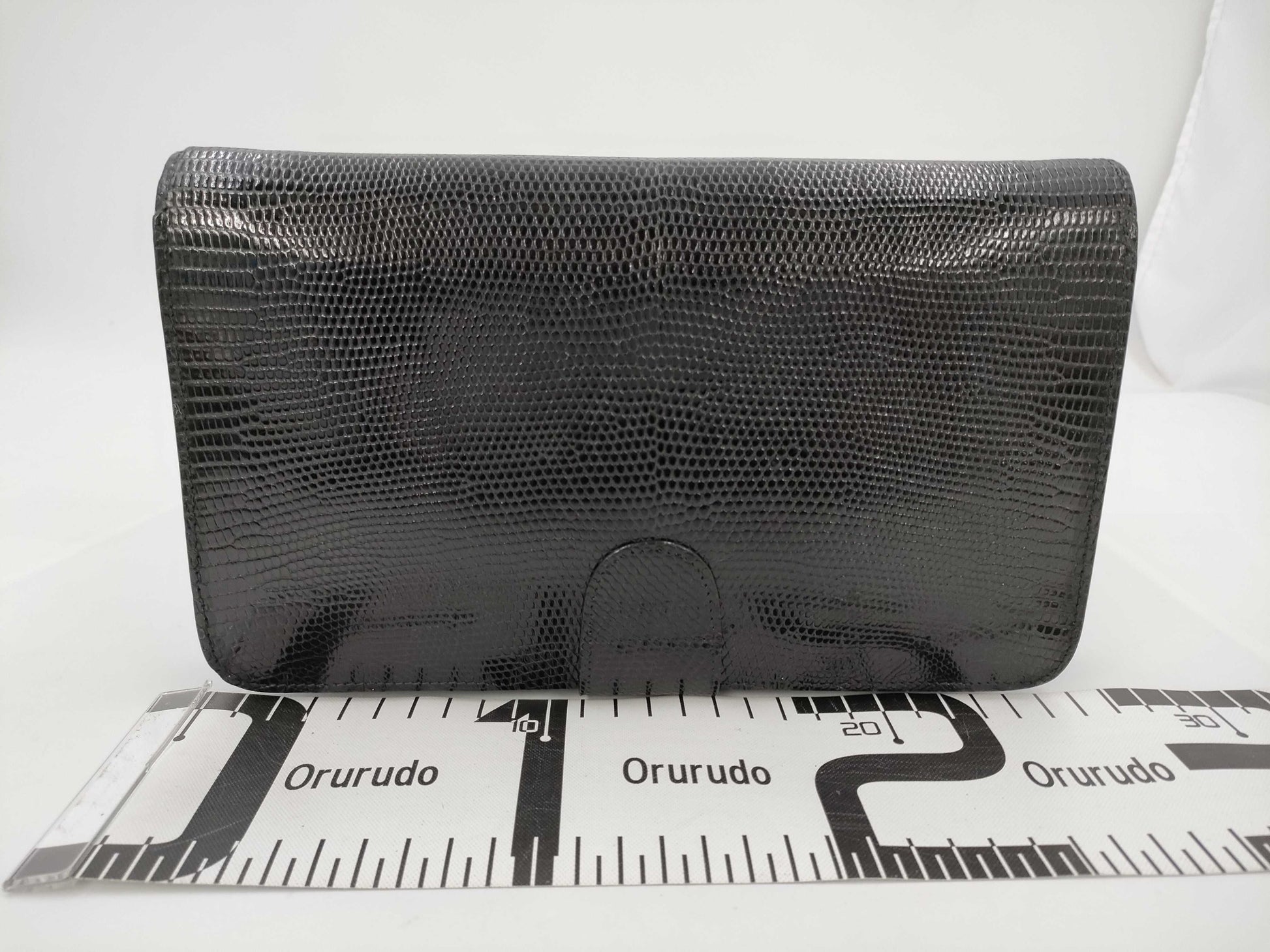 GUCCI Lizard Shoulder Bag with Hook and Loop Closure