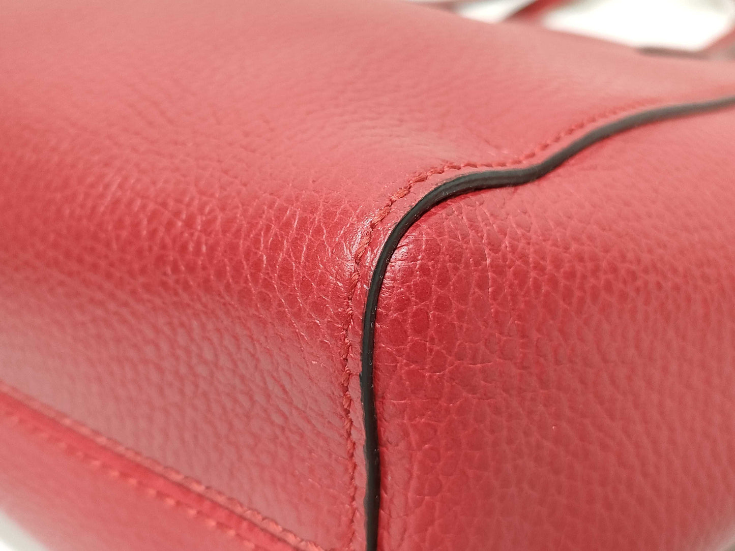 GUCCI Swing Leather Tote Bag