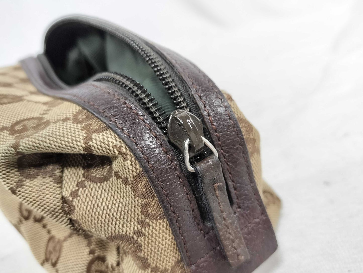 GUCCI GG Canvas Gucci GG Pouch 29595 Pouch