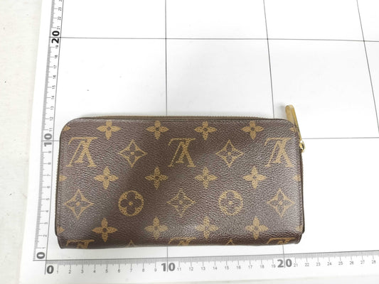 LOUIS VUITTON Monogram Zippy Wallet CA2151 Wallet