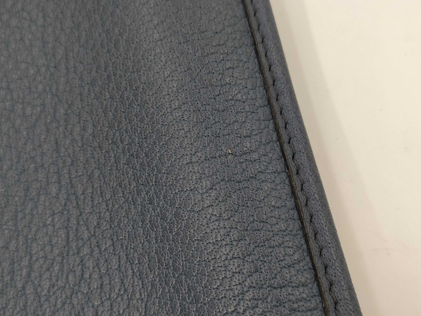 HERMES Evelyn Taurillon Clemence Shoulder Bag