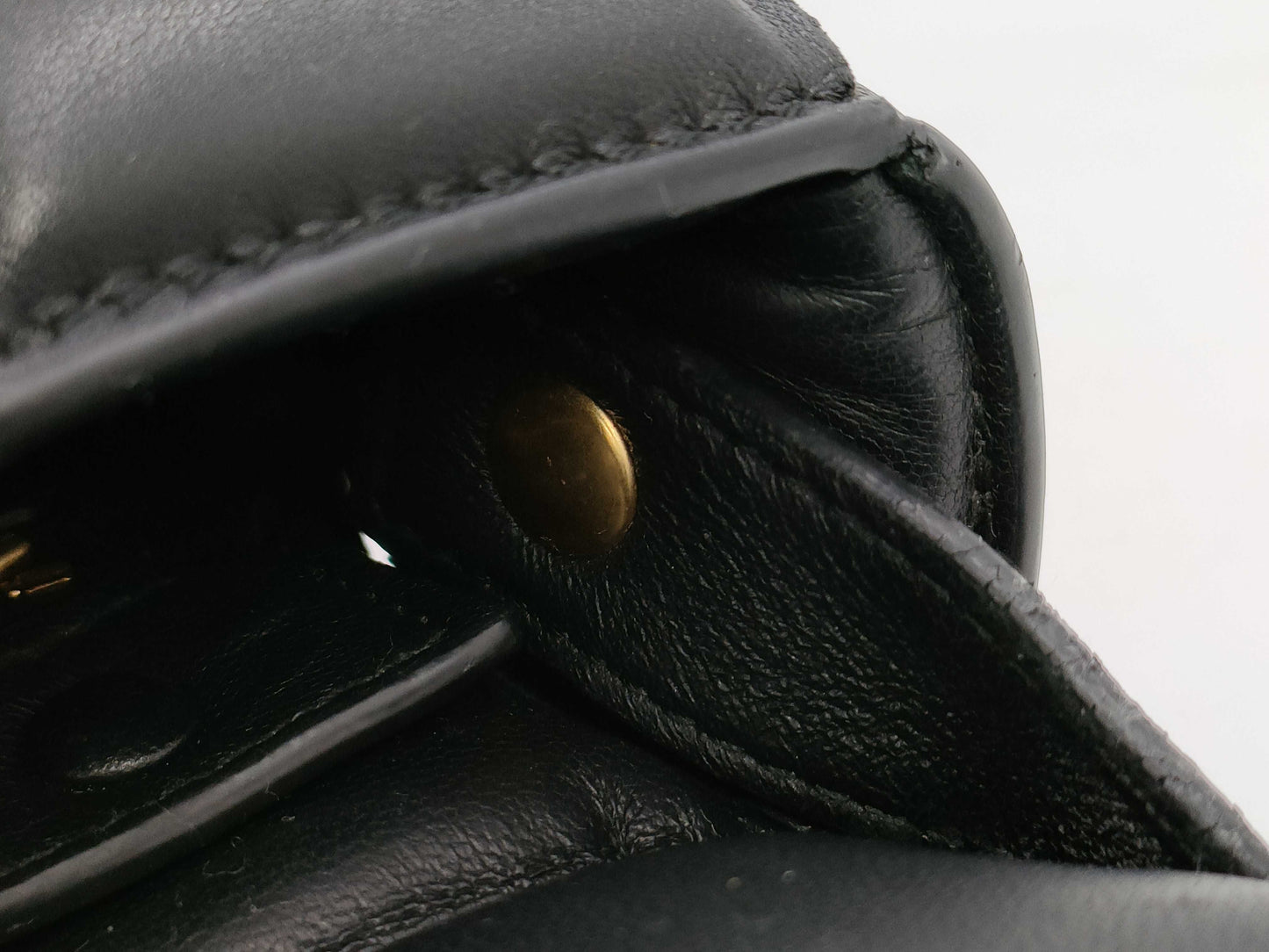 BOTTEGA VENETA Padded Cassette Black Shoulder Bag 591970VCQR18425