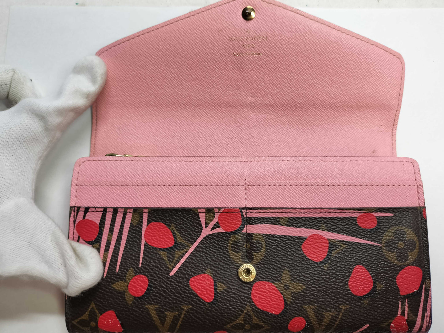 LOUIS VUITTON Monogram LV Monogram Jungle Dot Portefeuille Sarah M42576 CA1136 Wallet