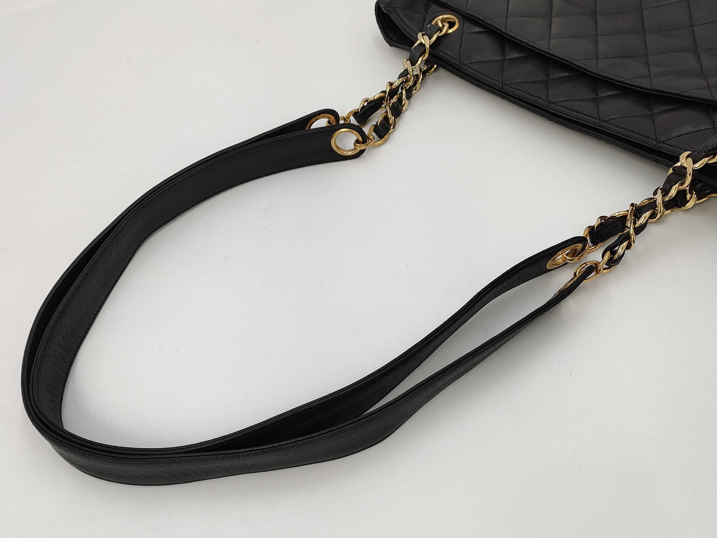 CHANEL Lambskin Matelasse Ball Charm Chain Shoulder Bag Black G Hardware Tote Bag
