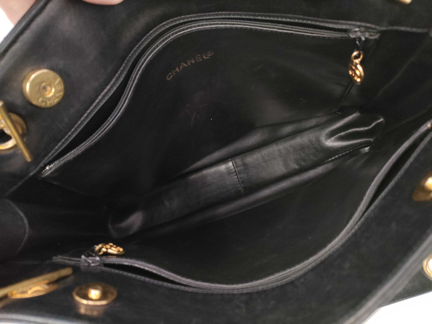 CHANEL Lambskin Matelasse Ball Charm Chain Shoulder Bag Black G Hardware Tote Bag