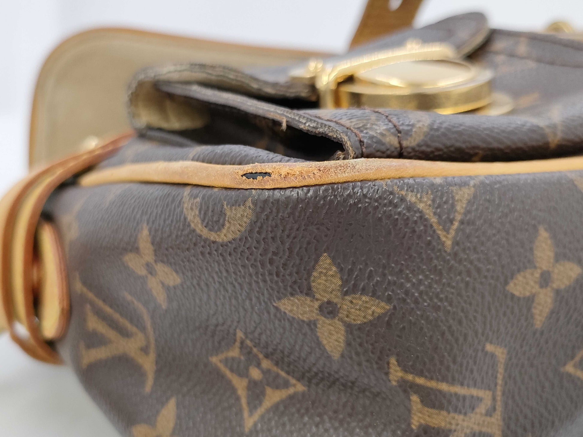LOUIS VUITTON Louis Vuitton Shoulder Bag M40027 Hudson PM Brown DU0056