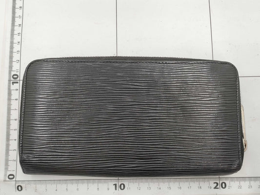 LOUIS VUITTON Louis Vuitton Epi Zippy Wallet