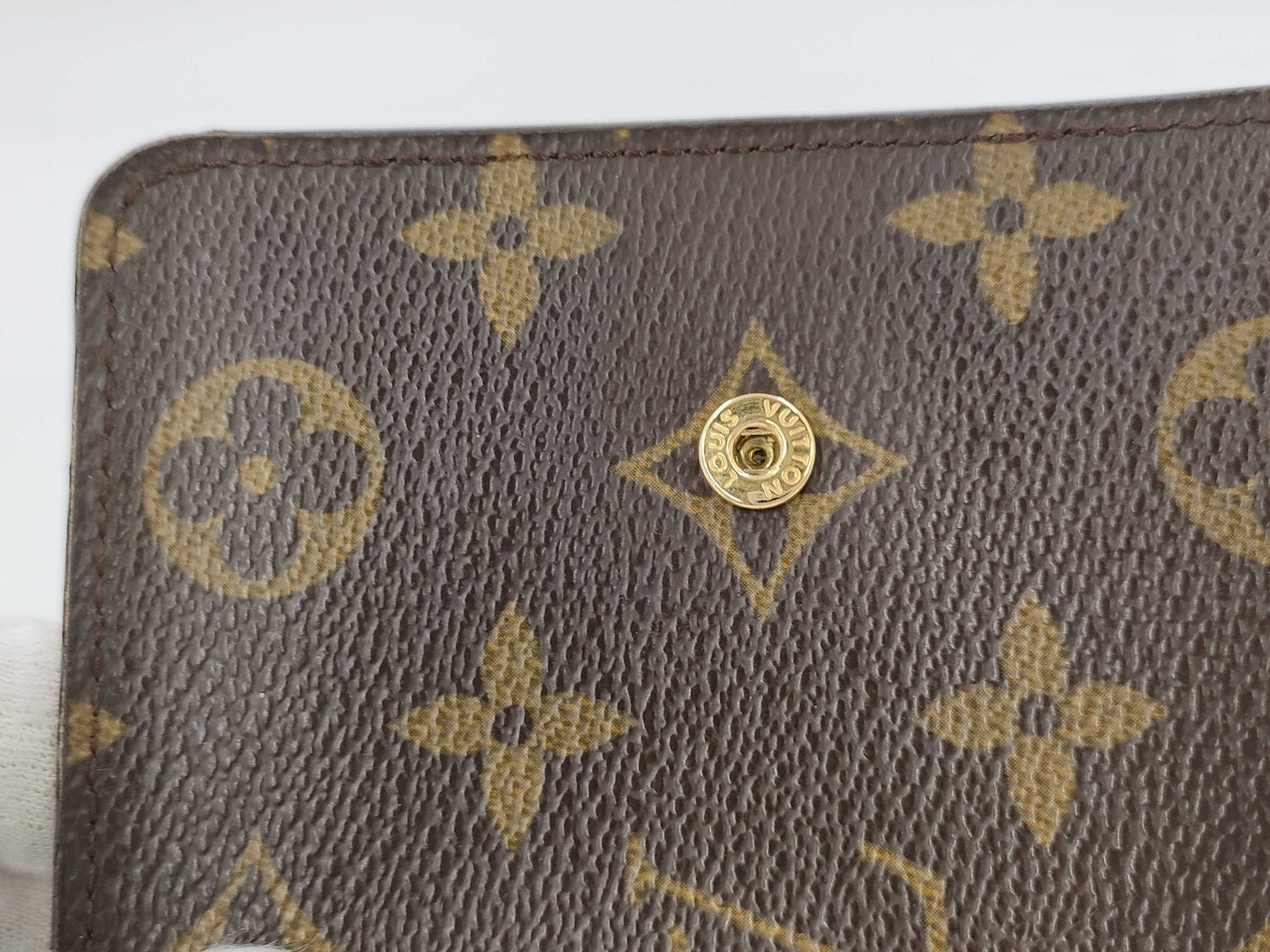 LOUIS VUITTON LV Monogram Compact Zip Wallet
