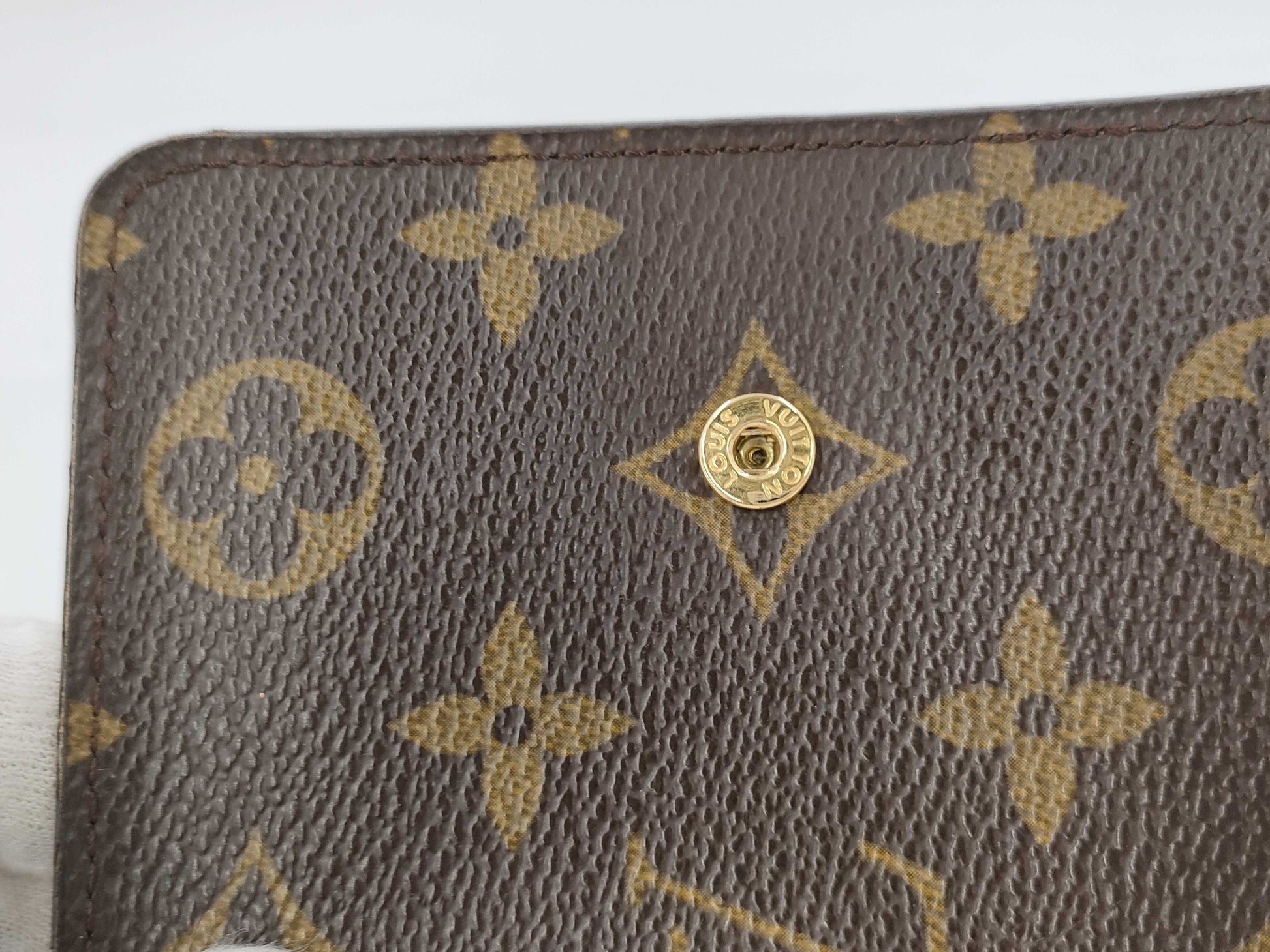 LOUIS VUITTON LV Monogram Compact Zip Wallet