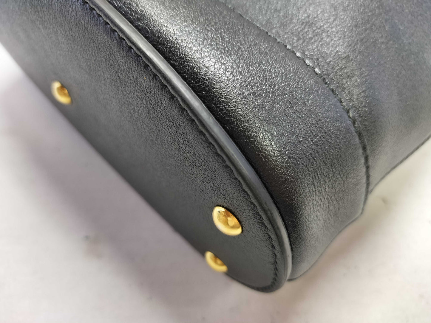 GUCCI Bamboo Gucci Hand Shoulder Bag Handbag