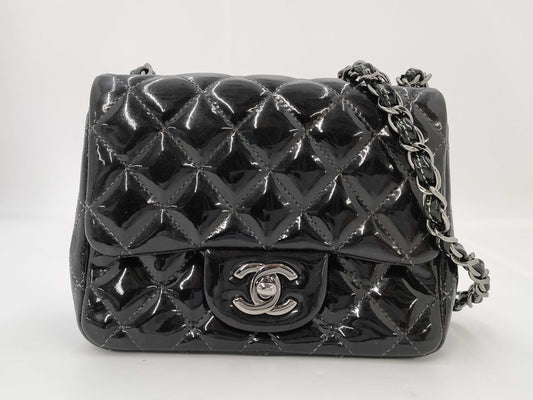 CHANEL Matelasse Shoulder Bag Shoulder Bag