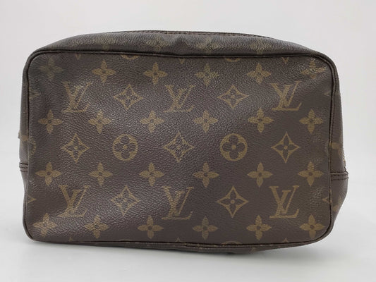 LOUIS VUITTON True Toilet Second Bag