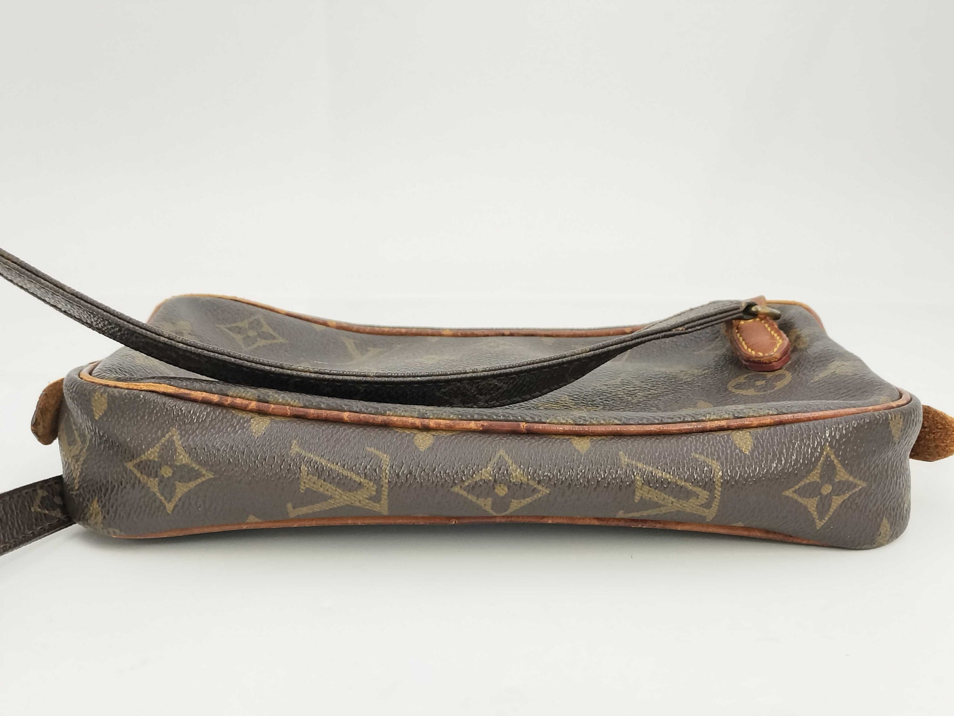 LOUIS VUITTON Marly Bandouliere Shoulder Bag