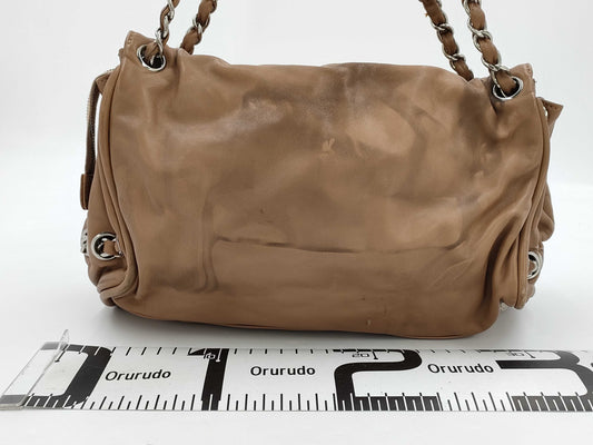 CHANEL shoulder bag