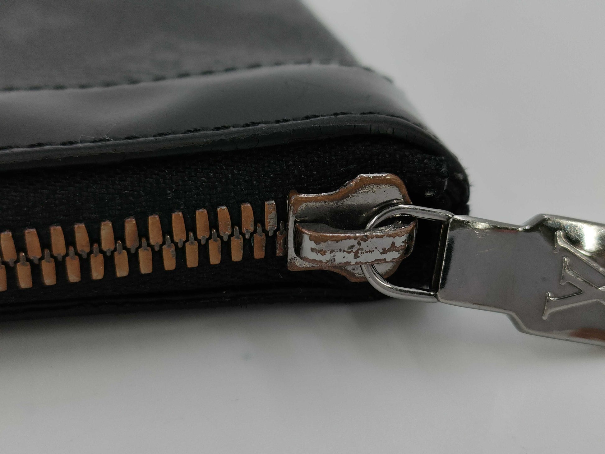 LOUIS VUITTON Eclipse Coin Case Wallet