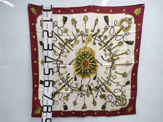 HERMES Carré 90 LES CLES Key Bordeaux Scarf