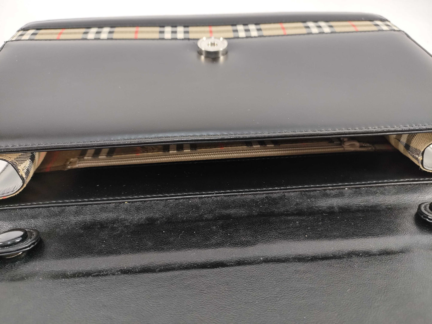 BURBERRY Black Handbag