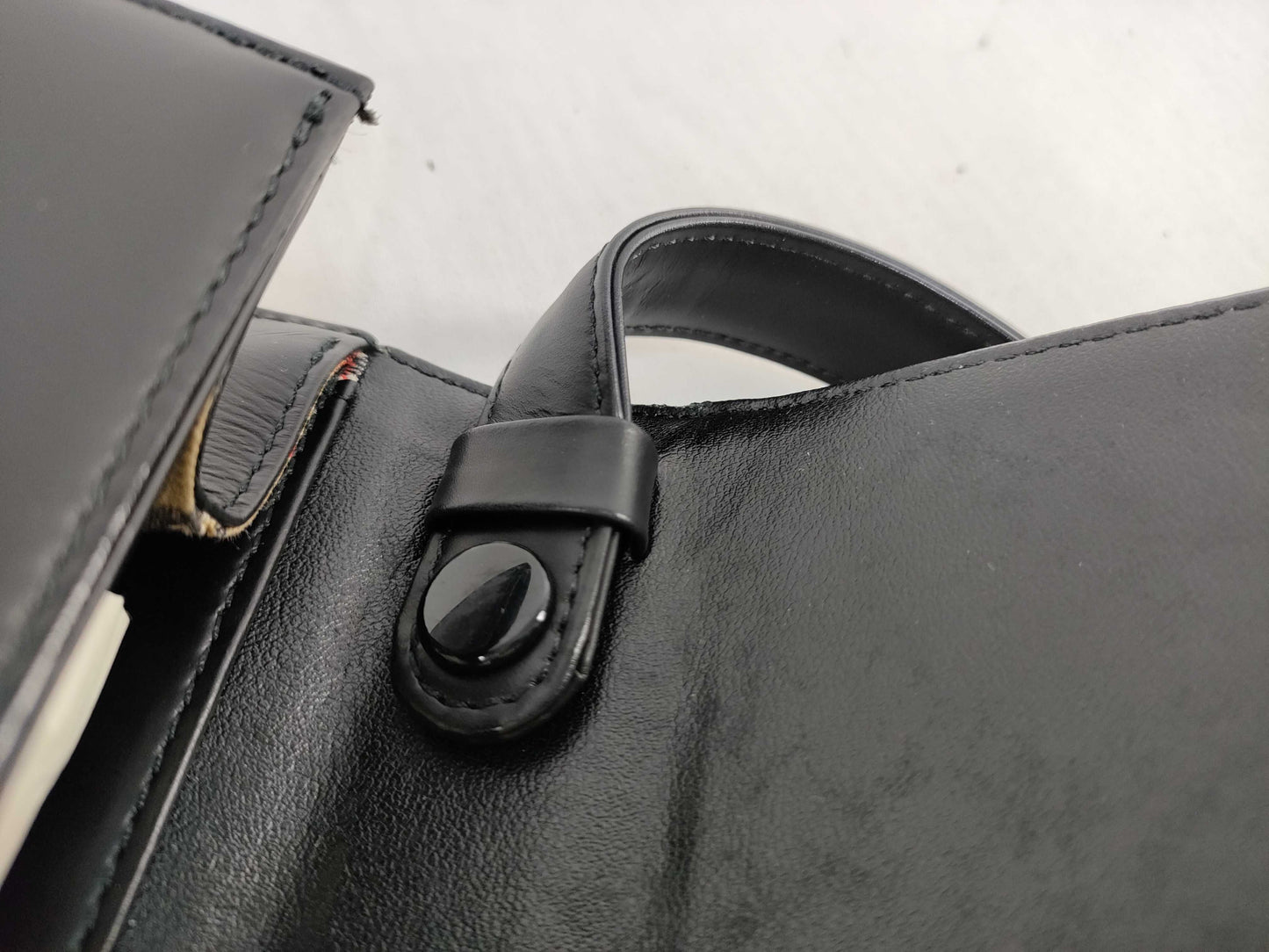 BURBERRY Black Handbag