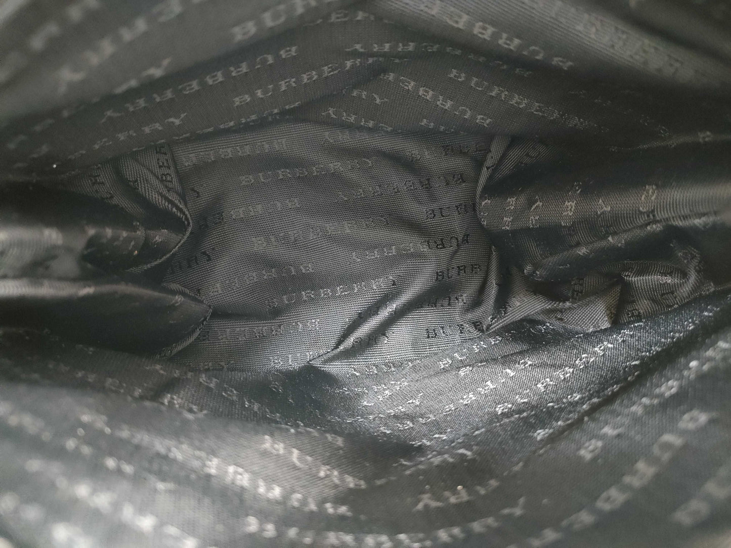 BURBERRY Black Handbag