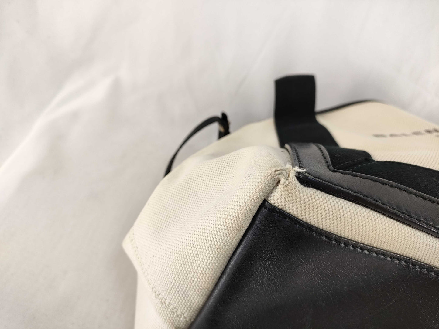 BURBERRY Balenciaga handbag with pouch