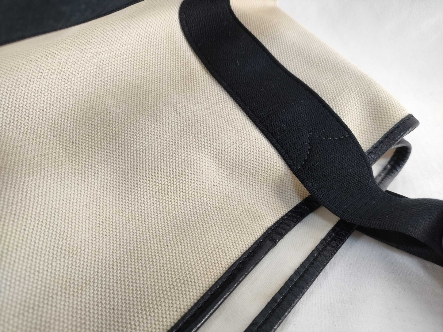 BURBERRY Balenciaga handbag with pouch