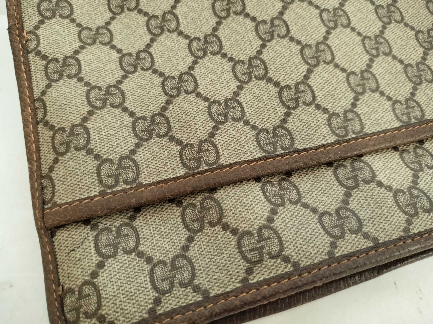 GUCCI branded pouch